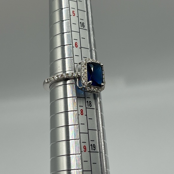 Sapphire ring - Picture 3 of 3